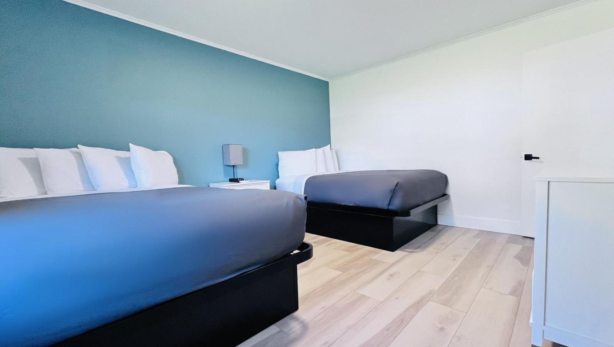 Motel Luzerne Lake Luzerne Екстер'єр фото